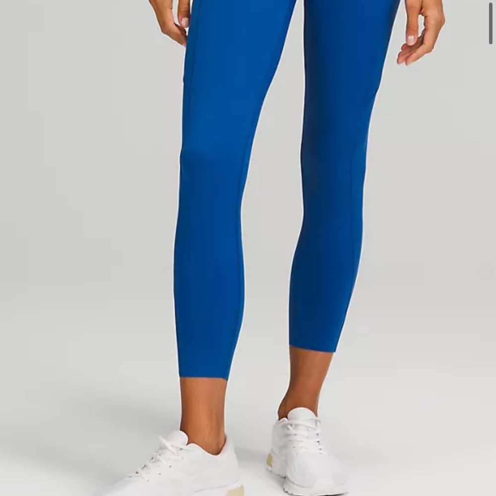 Lululemon Fast and Free High-Rise
Tight 25"